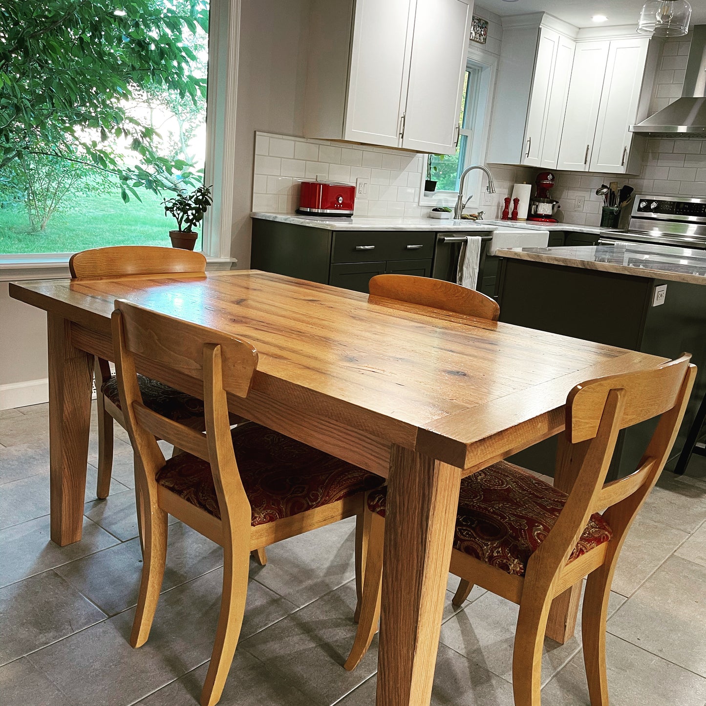 Farmhouse Dining Table (Tapered Post Legs)